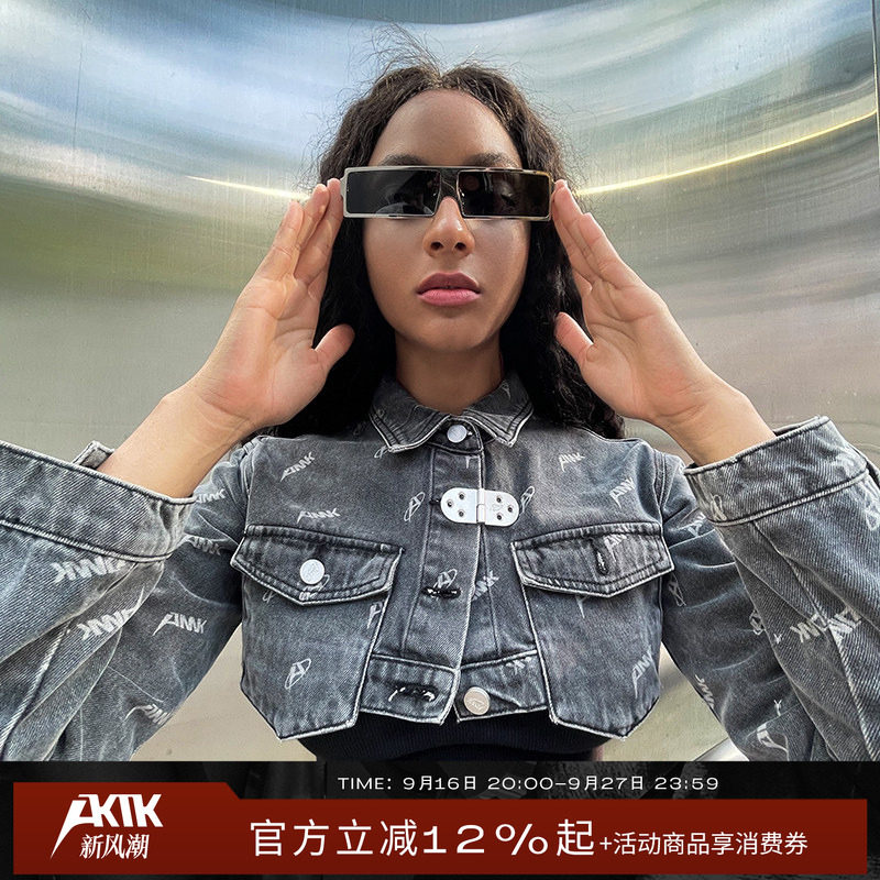 AKTK/ANNK 2021新款 小众设计  LOGO短打牛仔外套女图片