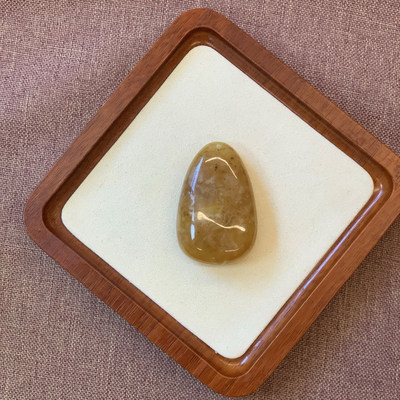 九紫离火佛宝护身蜜蜡吊坠水滴原皮挂件25.82g17*37*56.6NO.694