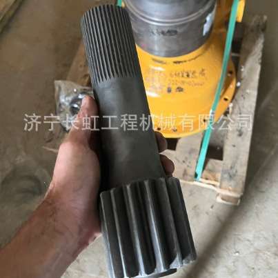 现货供应山推SG18-3平地机配件：222-18-02008 太阳轮轴