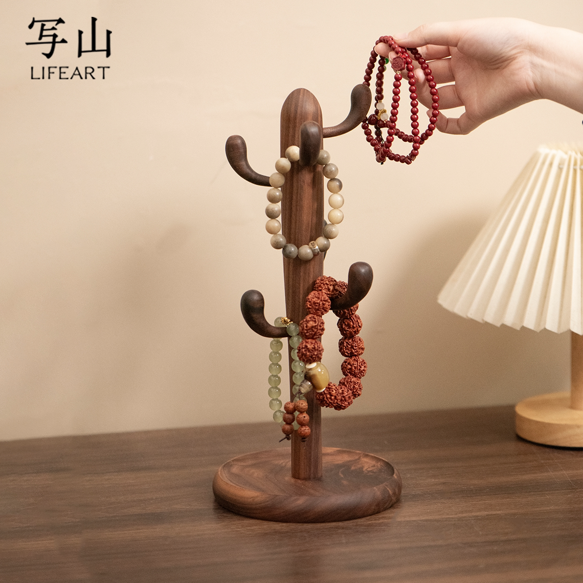 实木手串首饰展示架创意小众图片