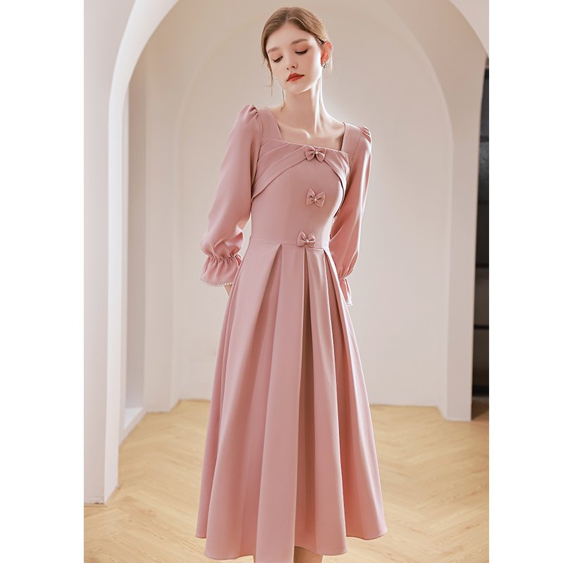 速发小众轻服订礼奢粉色伴娘服裙婚参加婚礼便装连衣裙平时可穿秋
