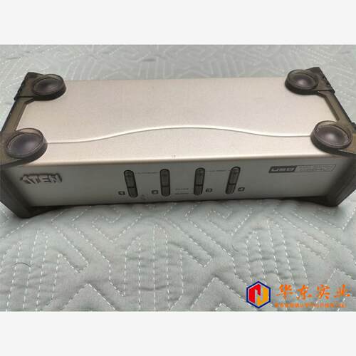 ATEN/宏正 CS84U 电脑切换器分配器VGA+USB多