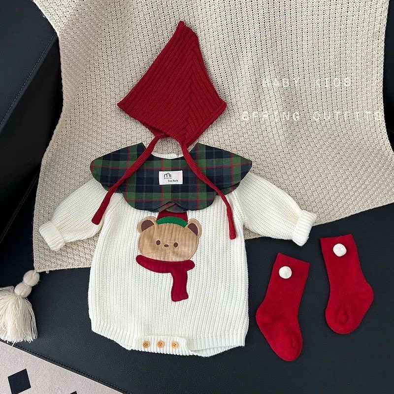 秋季新生婴儿衣服韩版卡通针织三角包屁哈衣小月龄宝宝外出连体衣