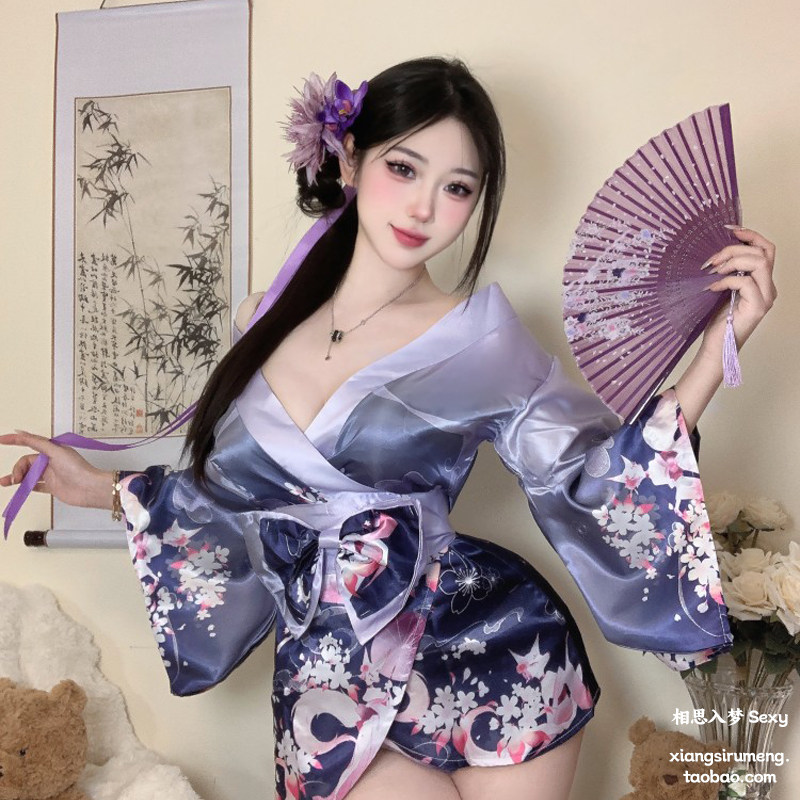 日系和服纯欲性感激情睡衣