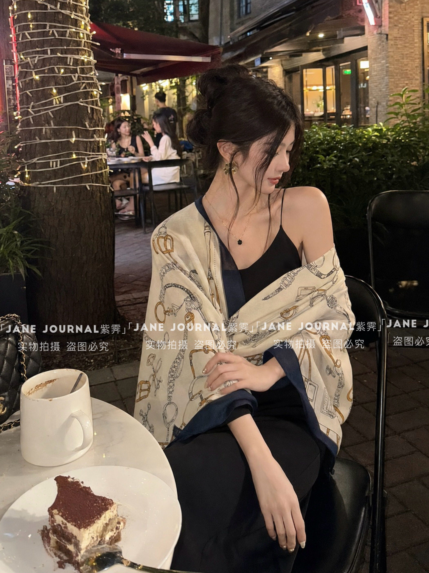 Jane·香榭午后马鞍扣薄款大方巾披肩遮阳空调房丝巾高级度假女