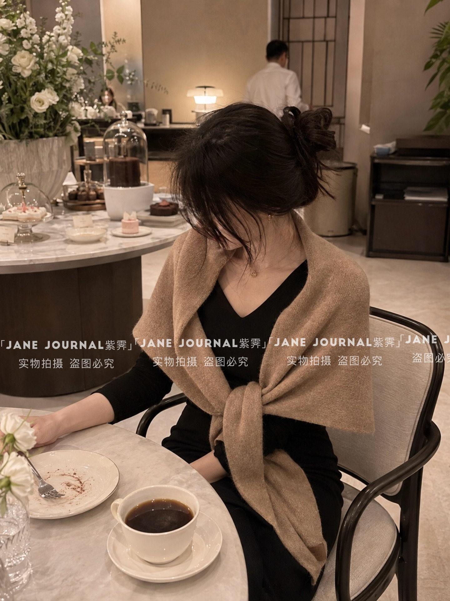 Jane·宅女同款含羊毛韩系氛围感三角披肩女秋冬保暖百搭气质围巾