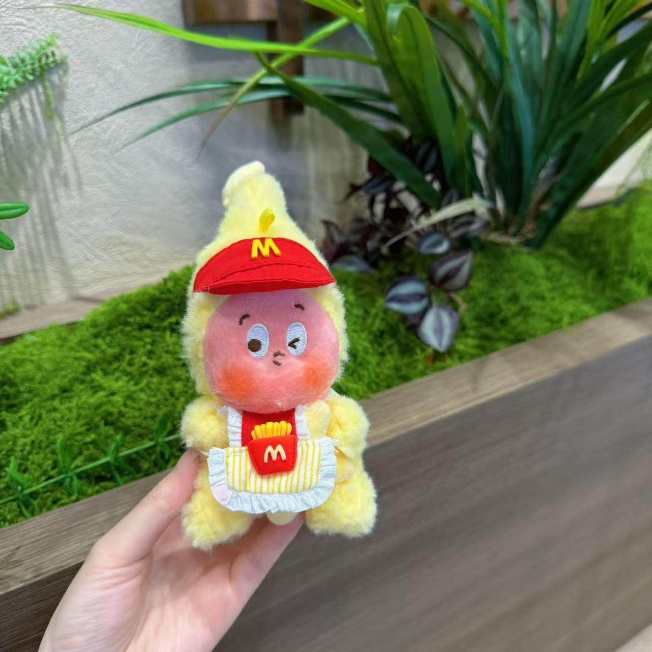 星星人毛绒汽车钥匙扣包包挂件挂饰玩偶卡通可爱创意ins毛绒挂件