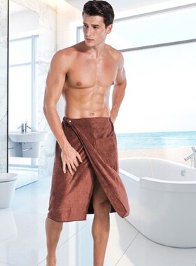 Fashionable beach play men wearable beach towels