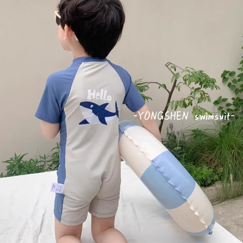 连体男童泳衣鲨鱼中小童宝宝