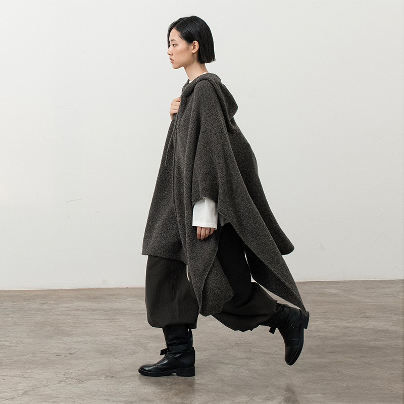 322WORKHOUSE一片式廓形披肩斗篷