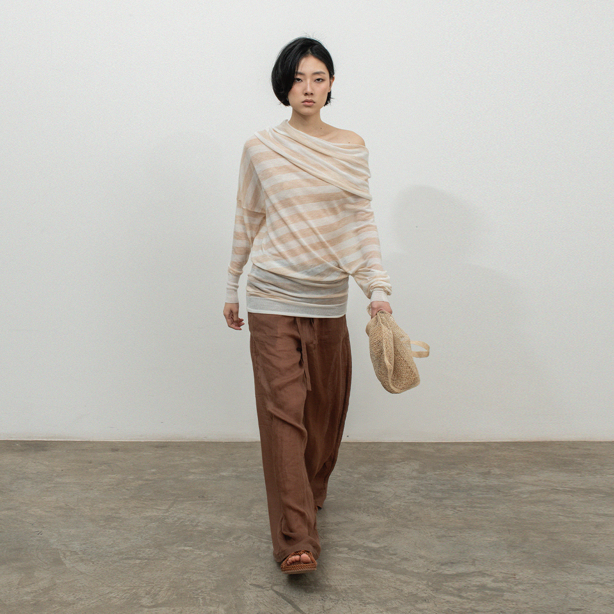 322WORKHOUSE羊毛斜肩针织套头衫