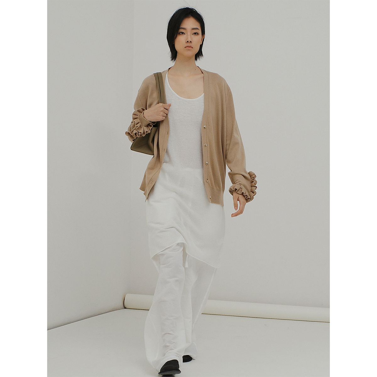 322WORKHOUSE羊毛V领针织开衫