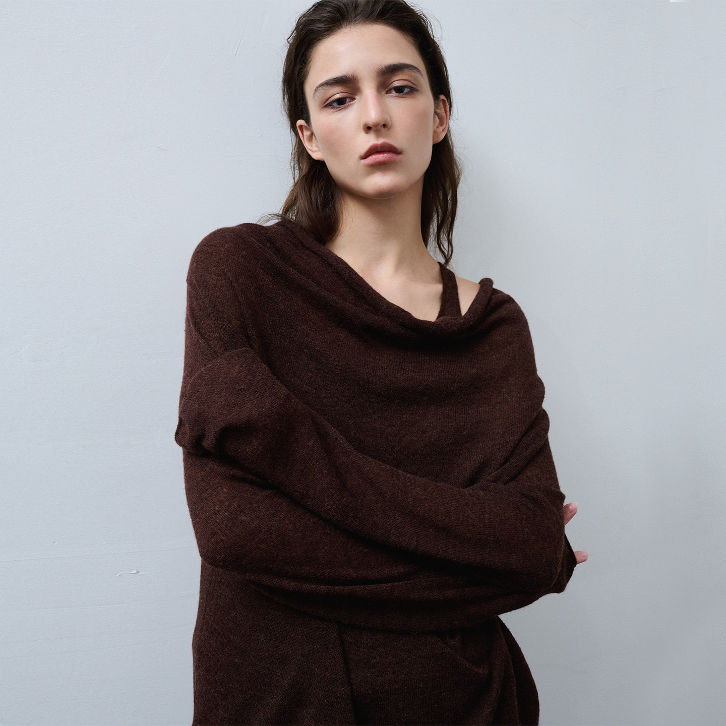 羊驼毛混纺荡领针织打底衫两件套