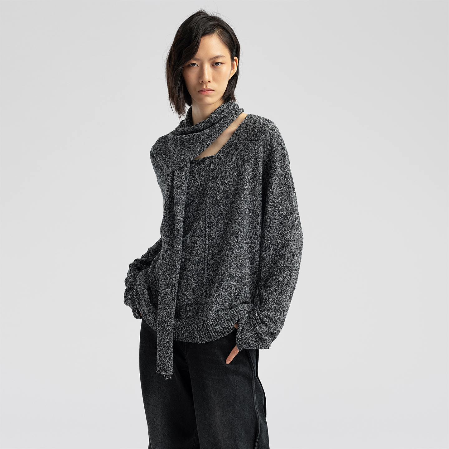 圈圈纱羊毛混纺围巾领针织套头衫