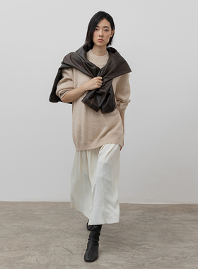 322WORKHOUSE羊毛米白打底针织衫女款2025秋季宽松拉毛毛衣B483