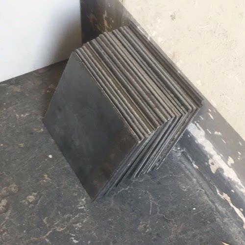 4mm厚普通铁板钢板垫板方钢铁条冷轧板热板黑铁板打孔折弯焊接
