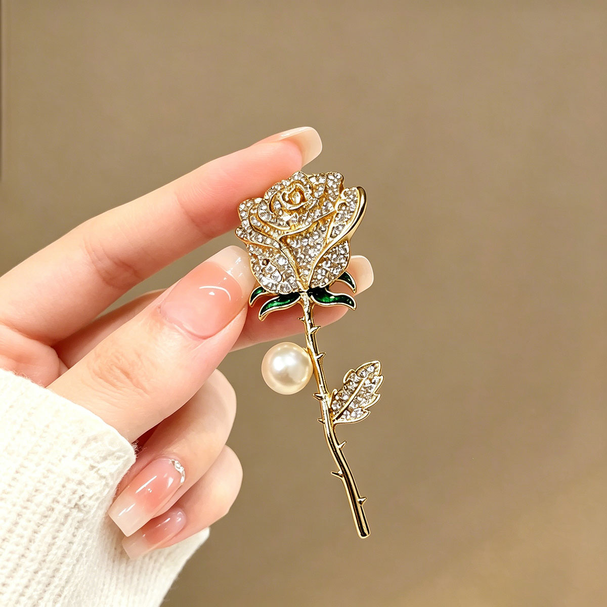 全新闪亮经典玫瑰花胸针