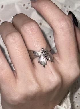 复古朋克金属银色拉丝蝴蝶造型戒指2025新款高级感冷淡风开口指环