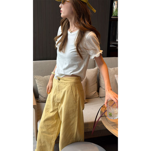 白色木耳边袖口短袖t恤女