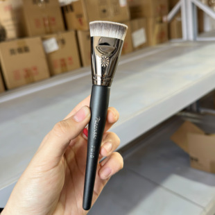 巨好用!毕加索FB19一字平头粉底刷修容刷鼻部修容刷鼻影刷无刷痕