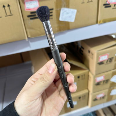 超值推荐！PONY毕加索726羊毛圆头高光刷小号腮红刷化妆刷