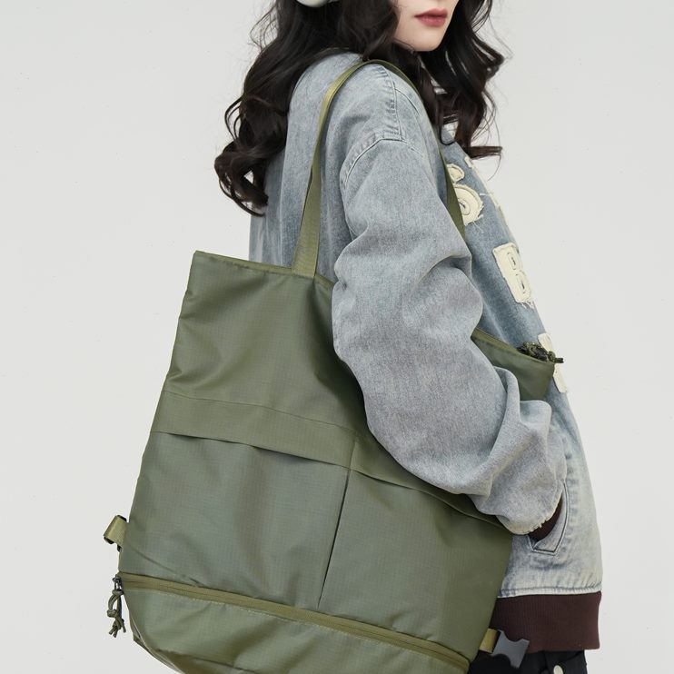 两用双肩包男女大容量单肩托特包手提拎包小众轻便旅行背包带鞋仓