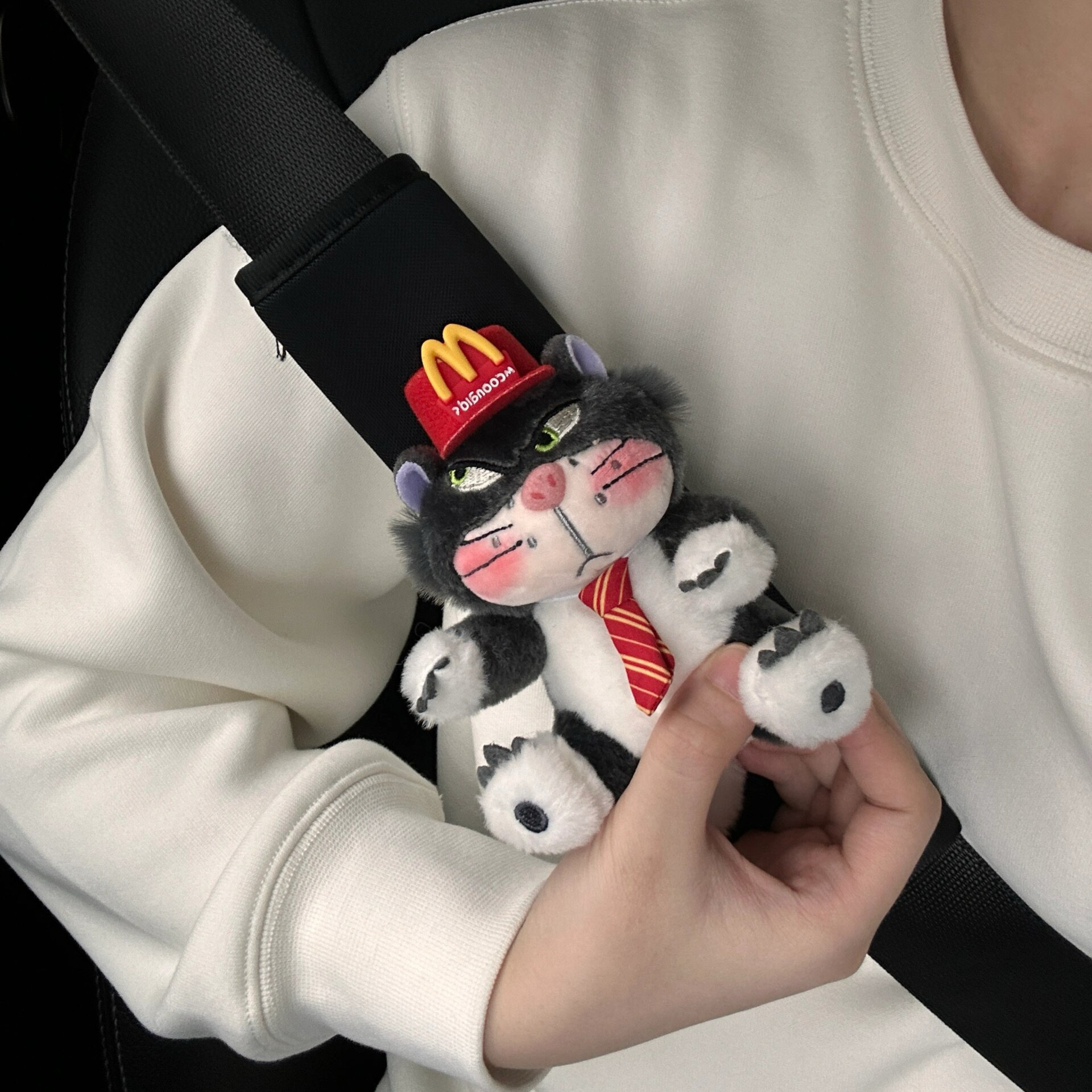 可爱女生车饰防勒脖保护套