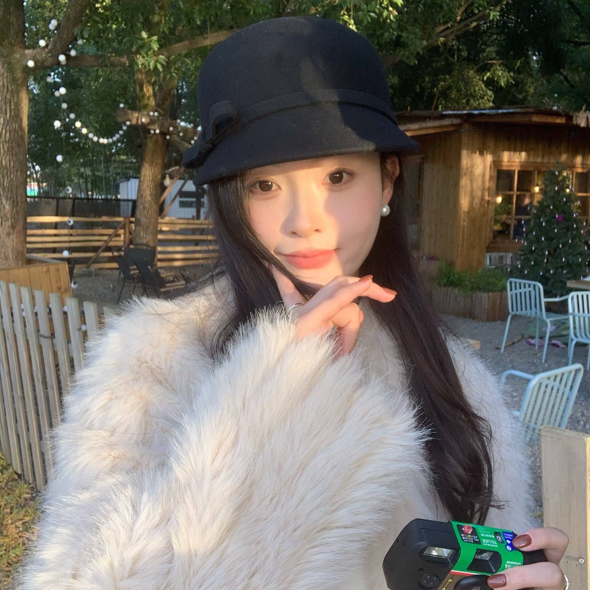 日系蝴蝶结羊毛礼帽女秋冬复古休闲鸭舌贝雷帽英伦百搭毛呢马术帽