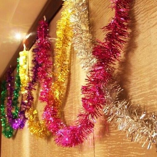 加长彩带彩条婚庆用品新年毛条拉花元旦生日圣诞节结婚楼梯装饰