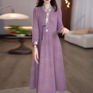 连衣裙2025新款女秋冬十三行爆款加厚长袖巨好看轻奢高级感配大衣