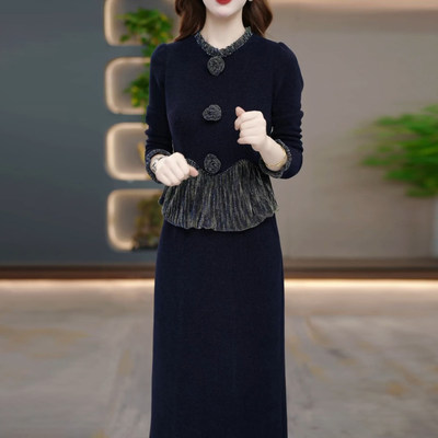 连衣裙2025新款女秋冬十三行今年流行爆款假两件轻奢高级感配大衣