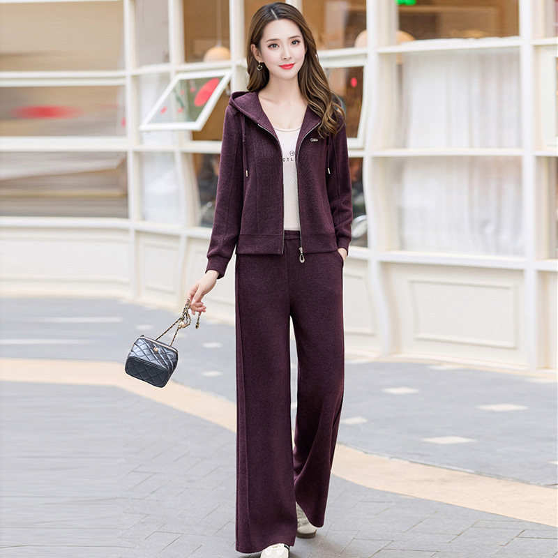 运动服套装女春秋2026新款爆款中年妈连帽洋气休闲时尚穿搭一整套