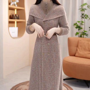 连衣裙2025新款女秋冬十三行爆款加厚长袖巨好看轻奢高级感配大衣