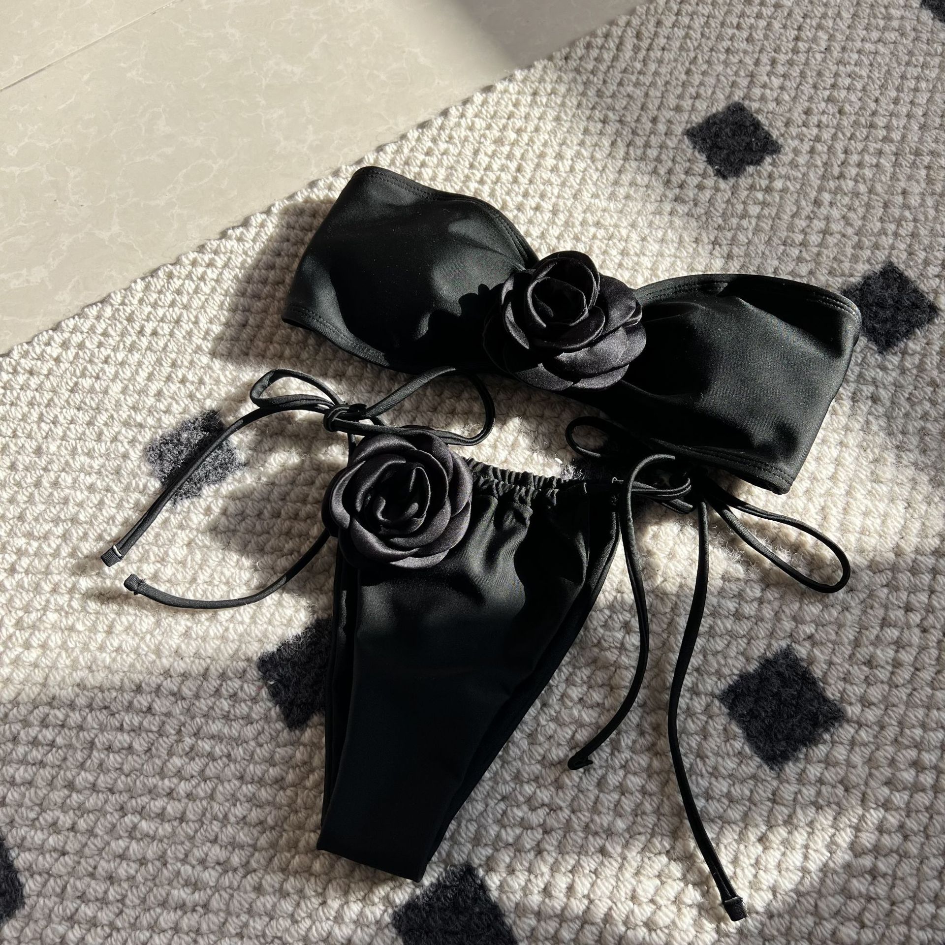2025欧美新款纯色玫瑰抹胸抽绳绑带分体泳衣比基尼bikini9150