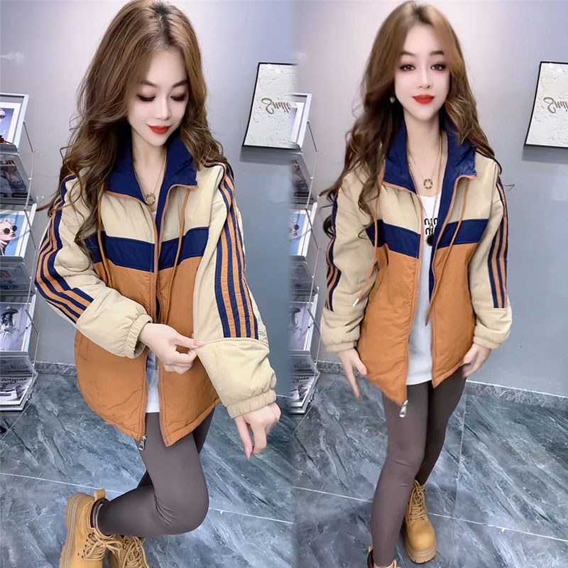 撞色连帽冲锋棉衣棉服设计感减龄