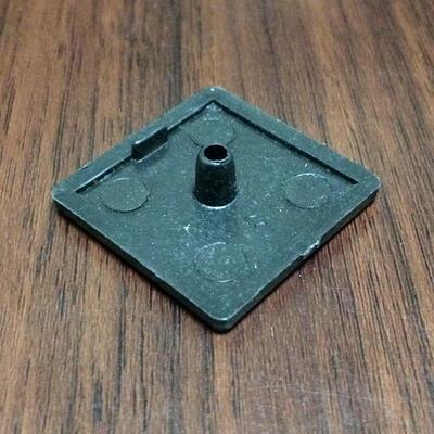 工业3030铝材封盖 黑色小孔塑胶端盖，30型材截面盖板，塑料堵头