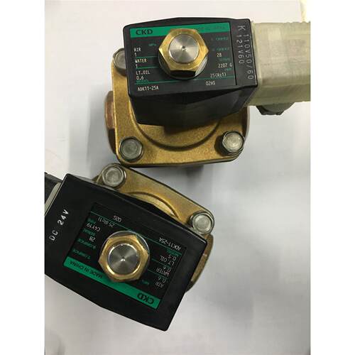 现货CKD电磁阀ADK11-25A-02G/03A/02HS/B4A全新原装真品当天发货