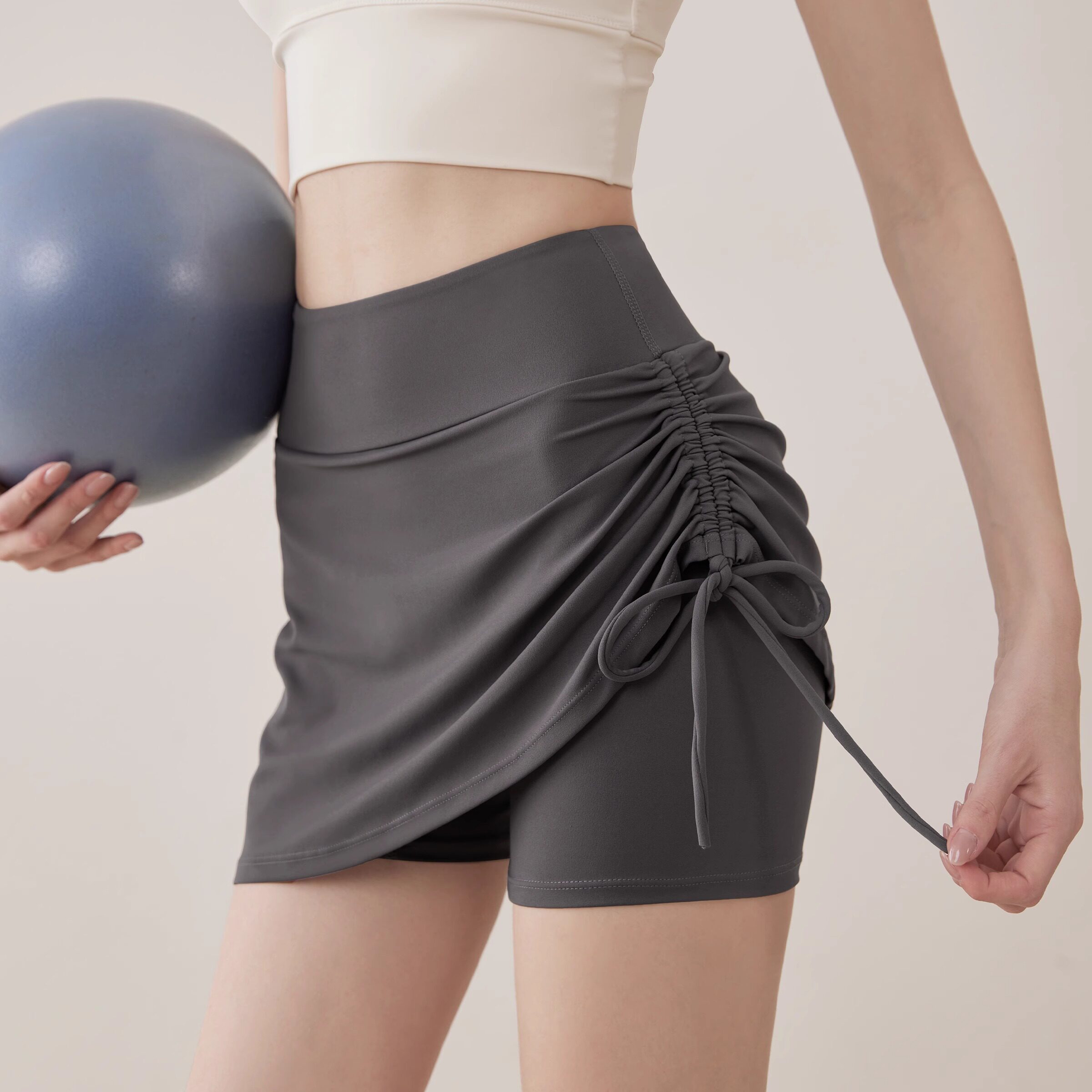 瑜伽裤女新款夏季高腰收腹提臀运动短裤外穿跑步训练健身裤裙