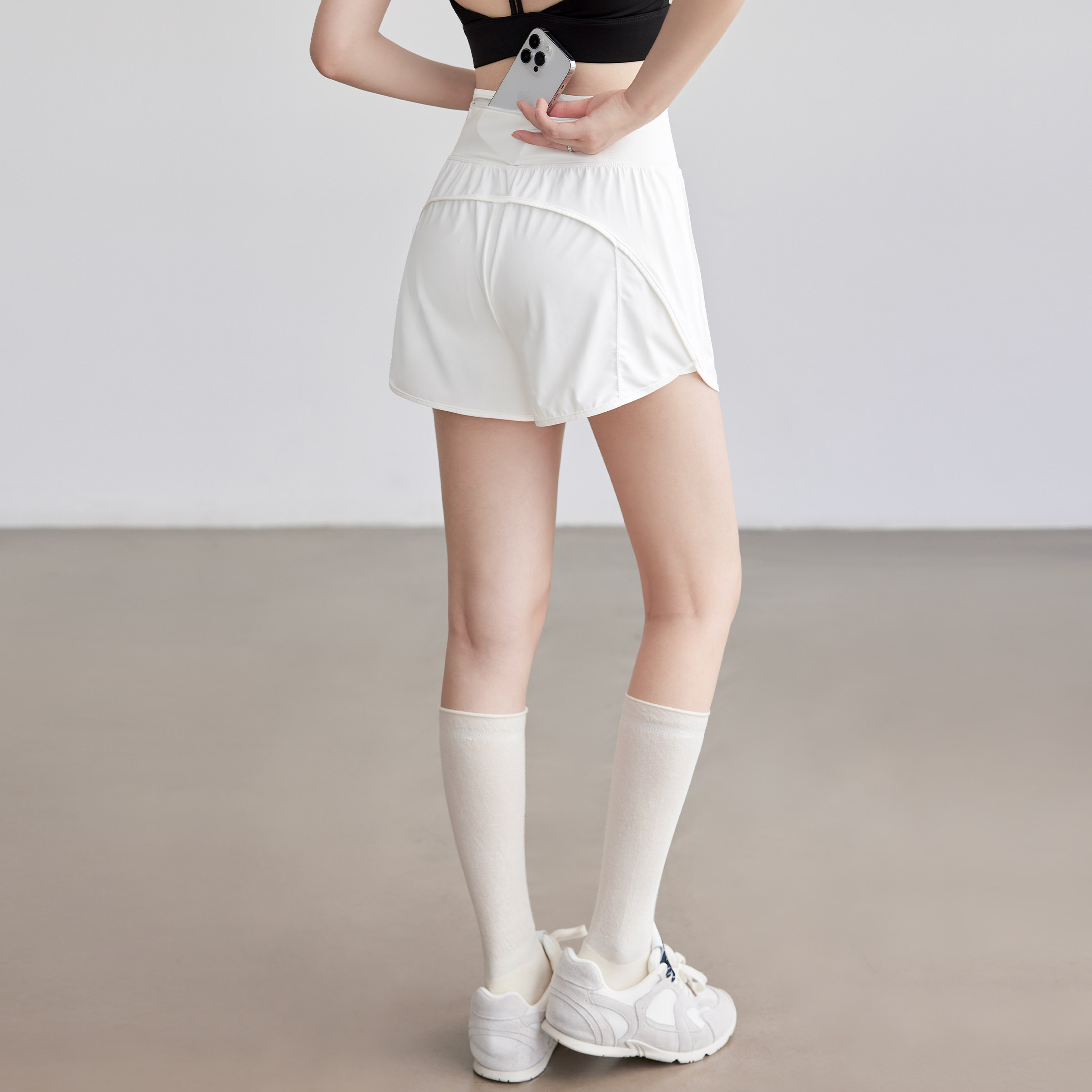 运动短裤女夏防走光2026新款瑜伽裤跑步外穿健身速干训练裤三分裤