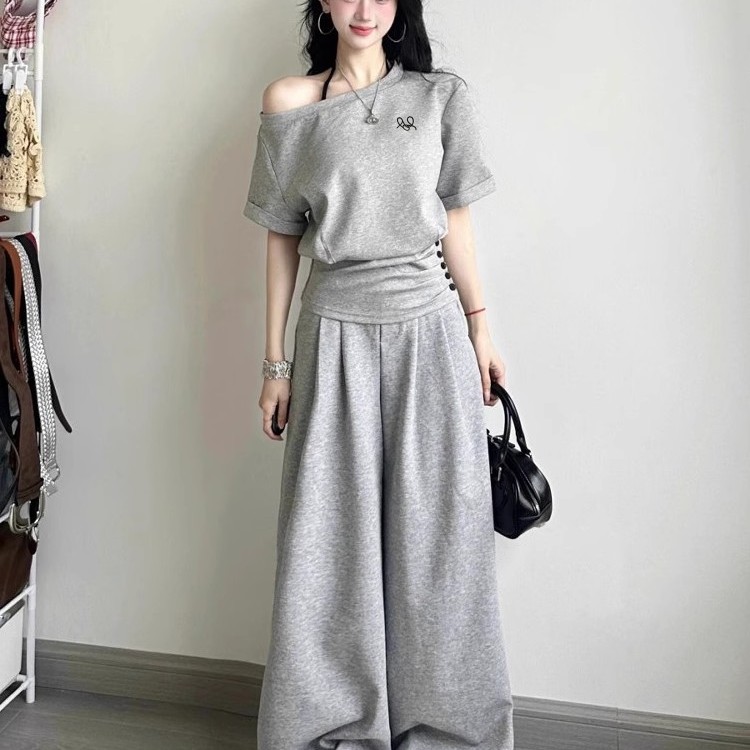 夏季新款时尚韩系休闲运动套装女字母刺绣一字斜肩短袖短裙两件套