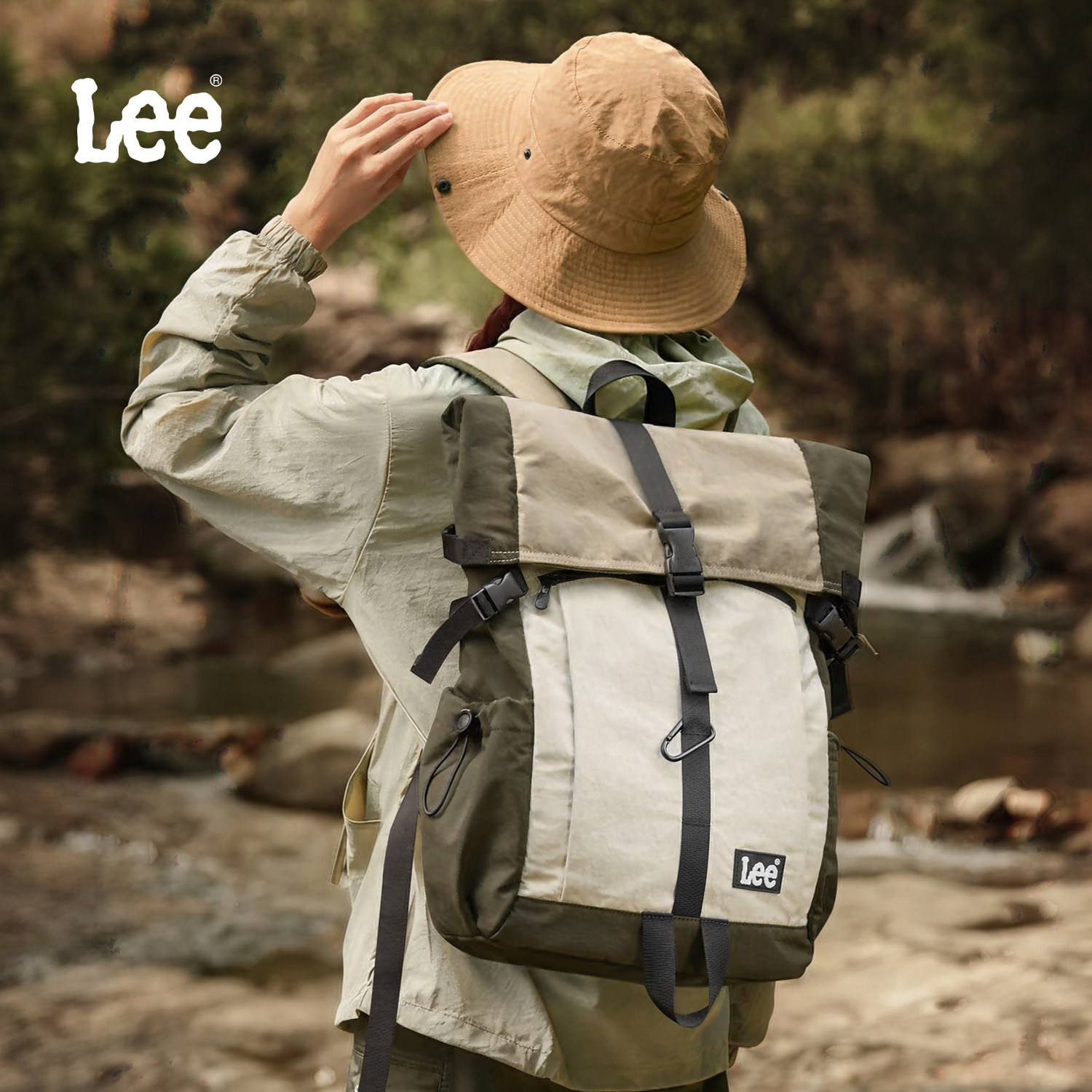 Lee新款户外轻便双肩包休闲大容量登山书包通勤运动徒步旅行背包