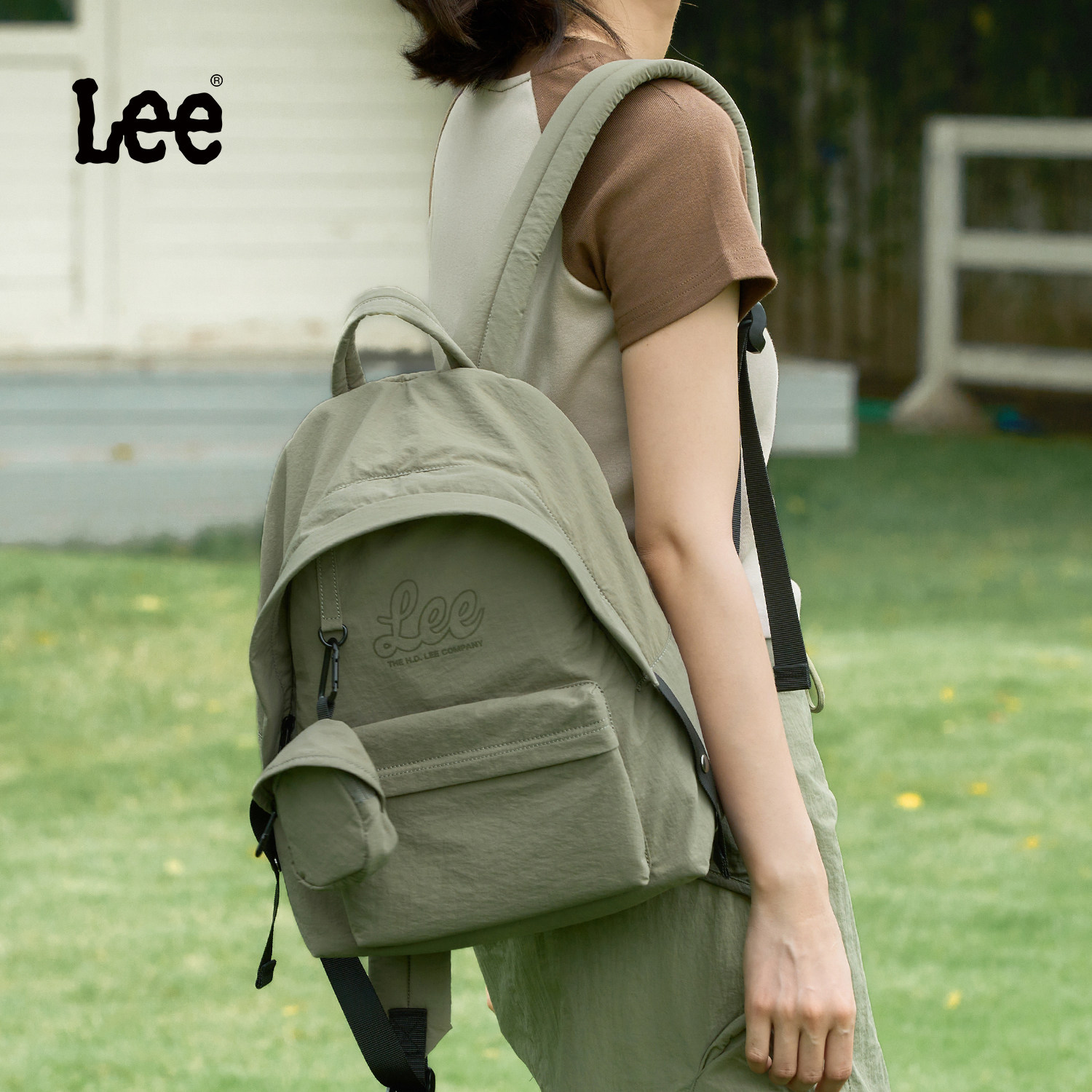 Lee时尚双肩包女小型背包书包户外休闲百搭通勤包轻便出游旅行包