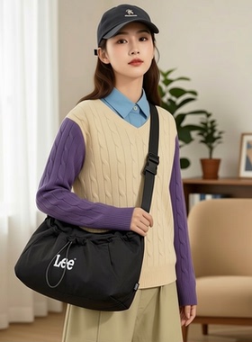 Lee官方大容量泡芙包时尚百搭斜挎包女生轻便休闲背包通勤单肩包