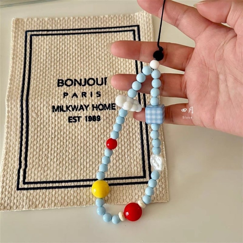 ins爱心挂件手机链挂绳串珠可爱ccd相机链条链子清新