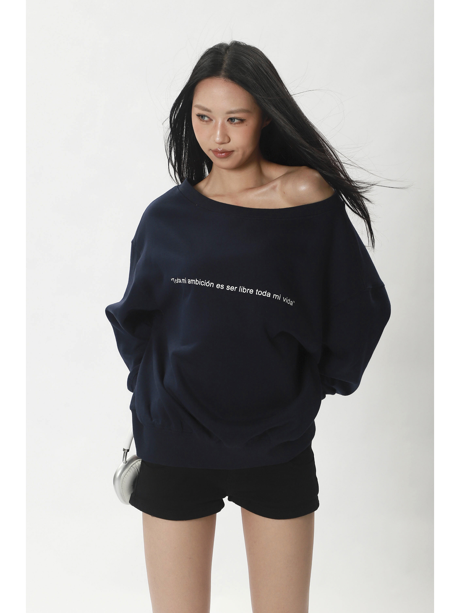 American Style Lazy Letter Embroider Design Off-Shoulder Top for Sexys Loose ins Autum Long-Sleeved Off-Shoulder Sweatshirt