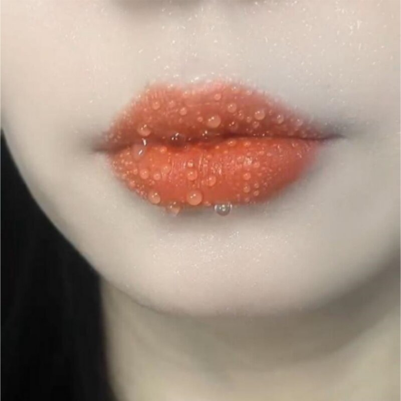 不掉色不沾杯防水口红
