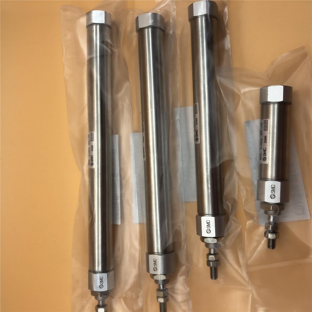 原装正品气缸CDJ2B16-25-B CDJ2B16-50-B CDJ2B16-75-B 现货