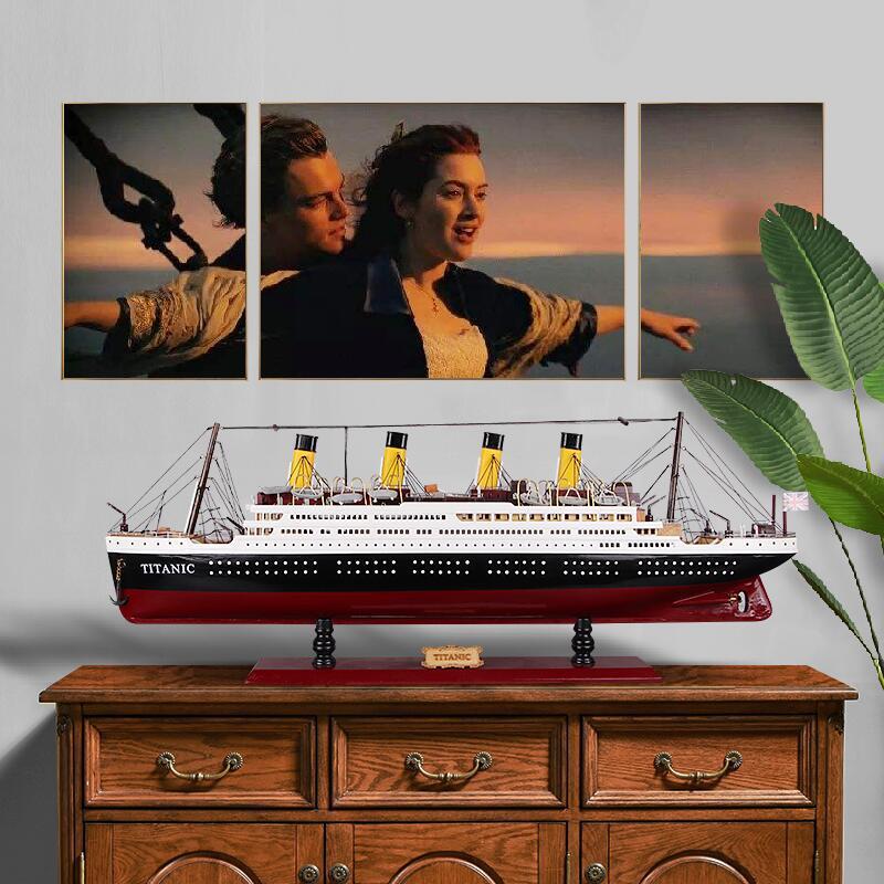 实木轮船带灯模型摆件泰坦尼克号成品家居摆设一帆风顺工艺船礼品