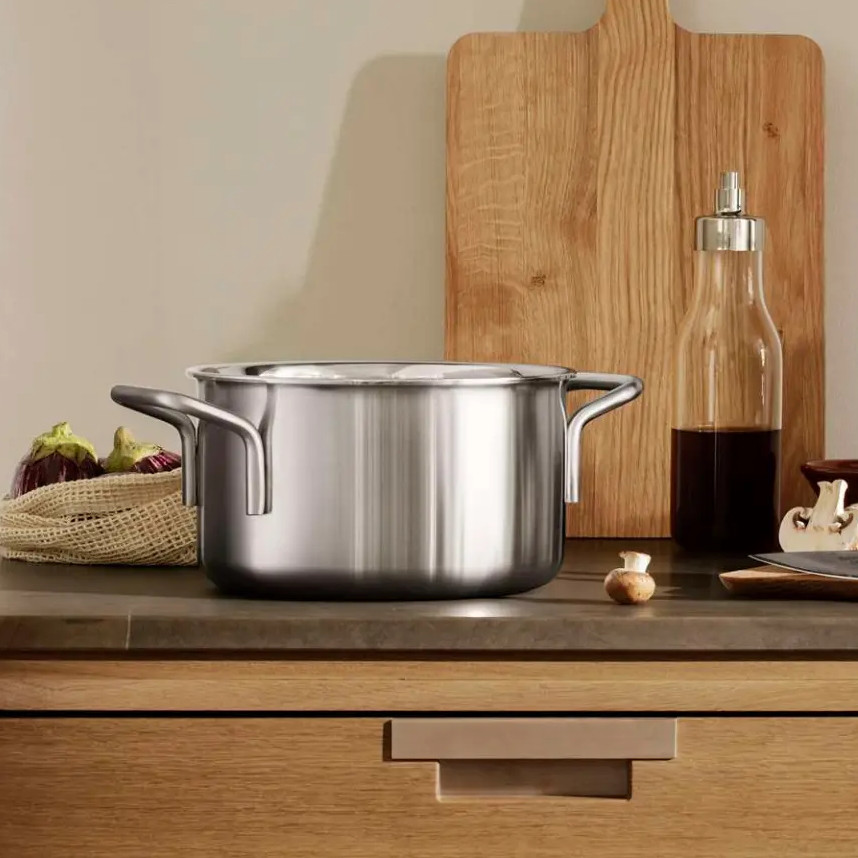 出口欧洲E家高端五层一体成型不锈钢蜂窝不粘 24cm双耳汤锅