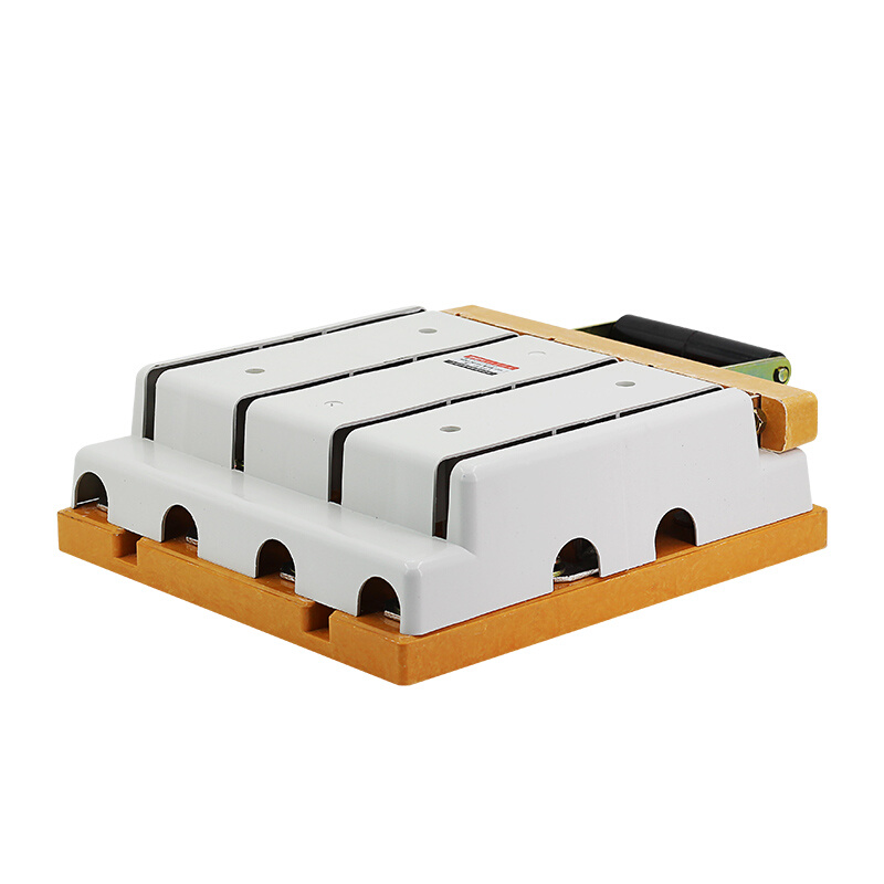 。三相四线HS11F-400A/48刀开关双电源切换转换/4P闸刀双投双头倒